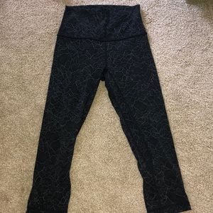 Lululemon size 2 cropped align leggings